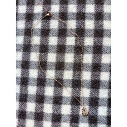 Chaine avec pendentif croix...