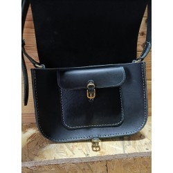 GIBECIERE EN CUIR